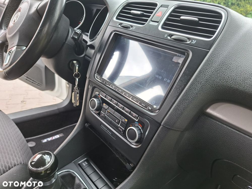 Volkswagen Golf 2.0 TDI DPF Comfortline - 3