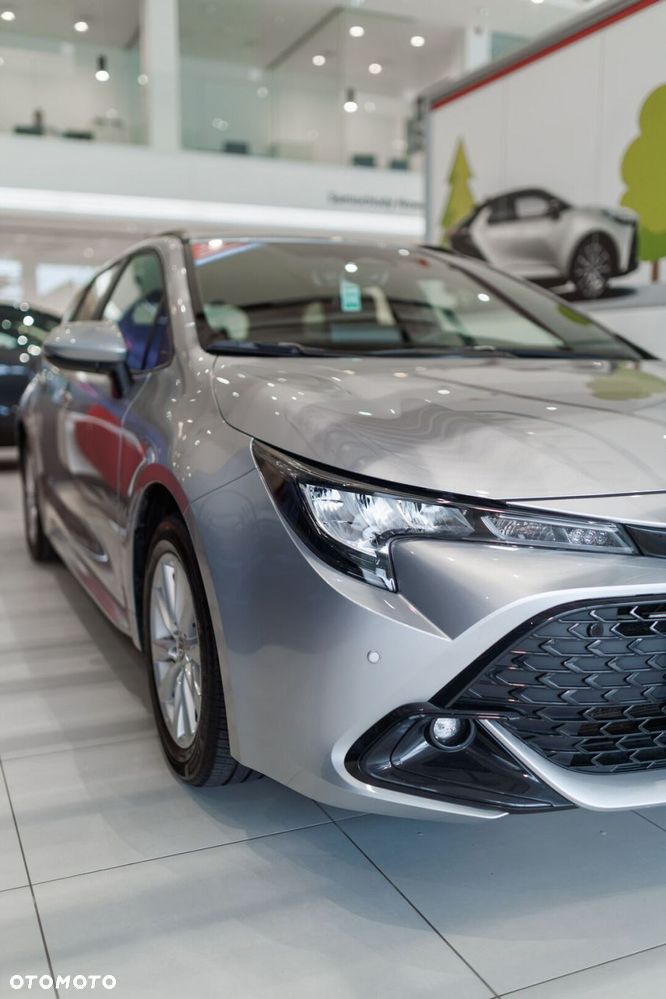 Toyota Corolla 1.8 Hybrid Comfort - 11