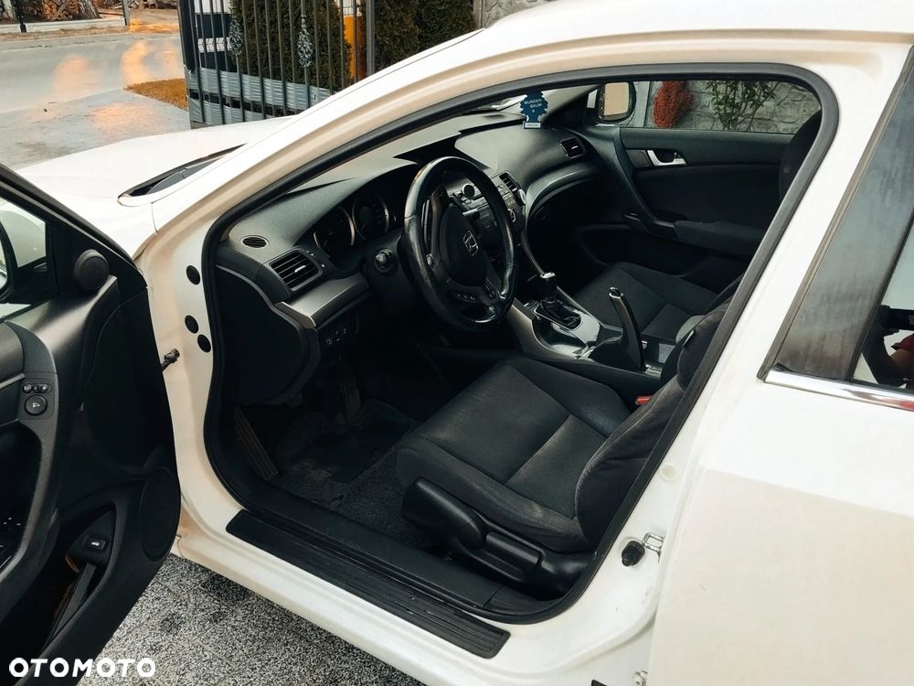 Honda Accord 2.0 Elegance - 13