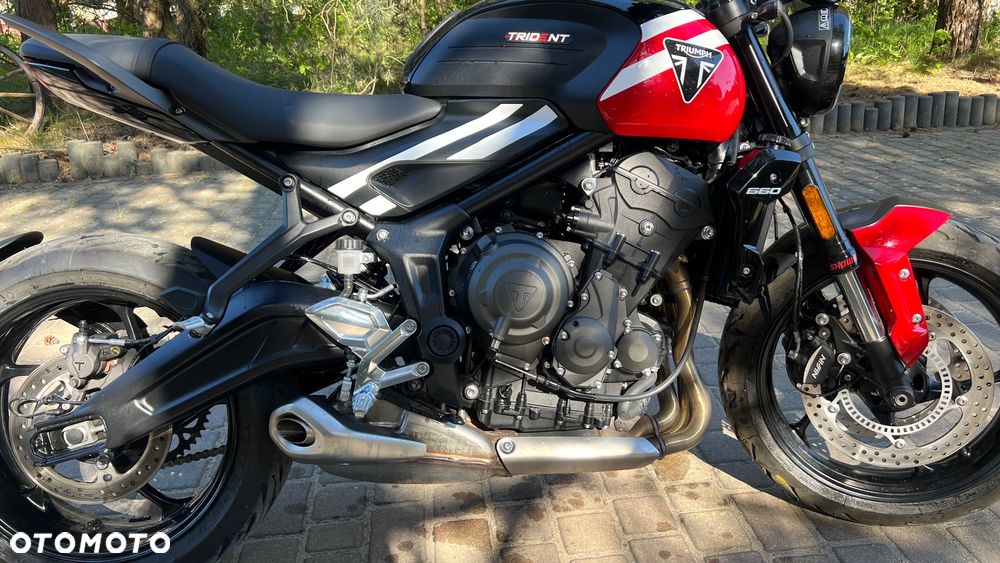 Triumph Trident - 7