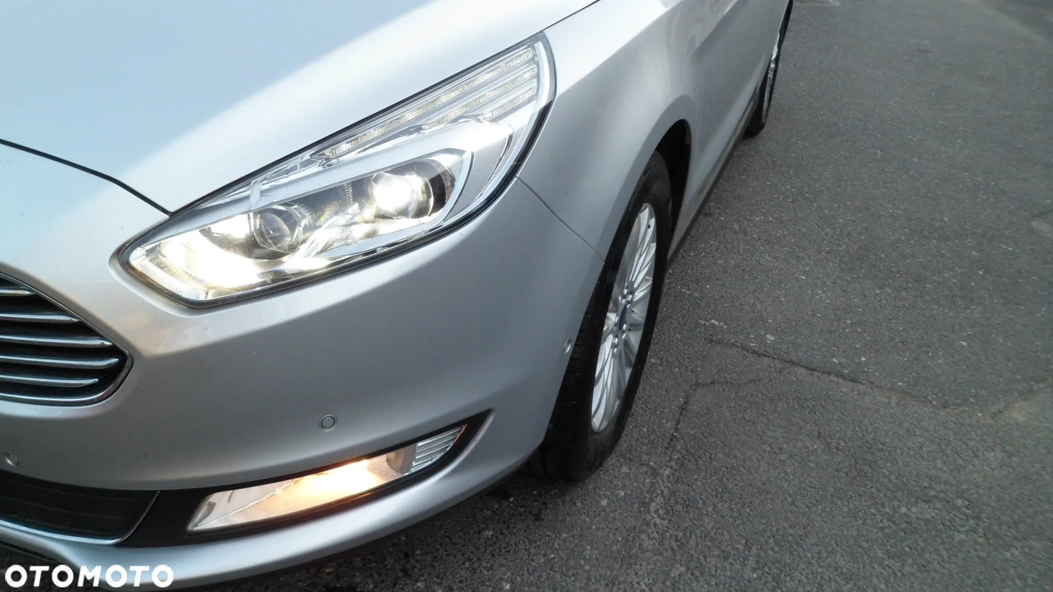Ford Galaxy 2.0 TDCi Titanium - 5