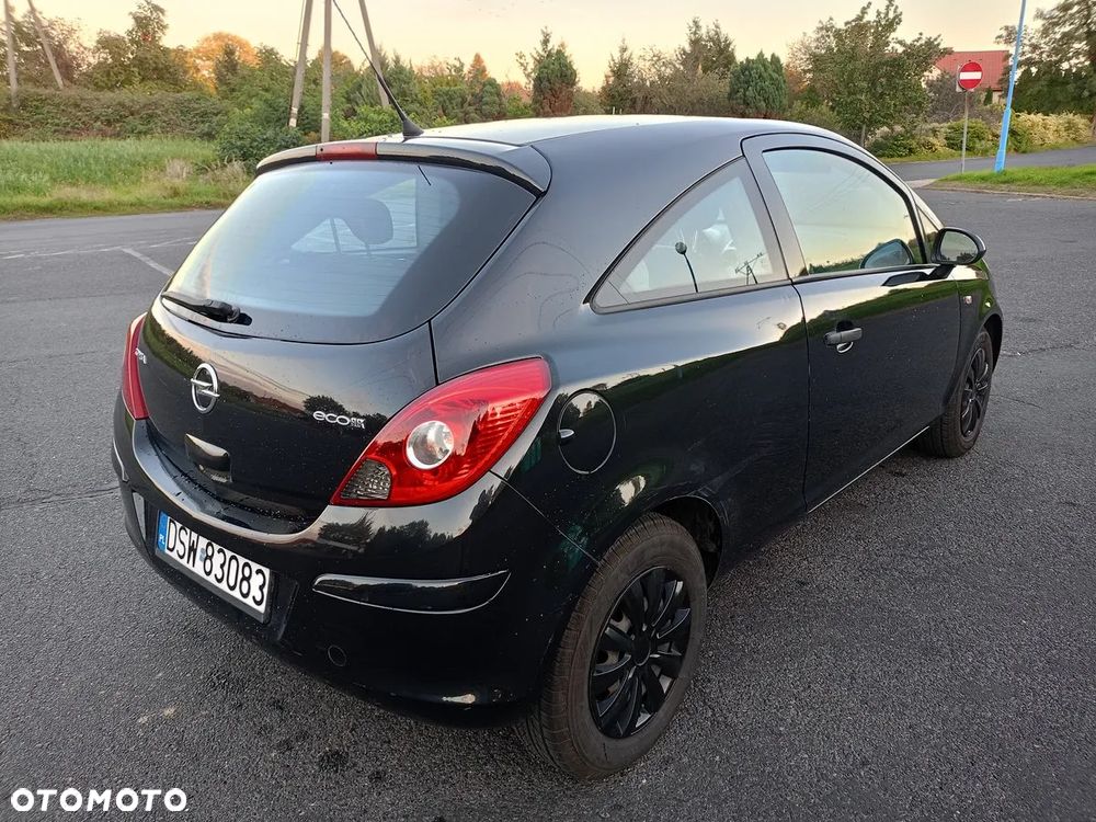 Opel Corsa 1.2 16V Enjoy - 8