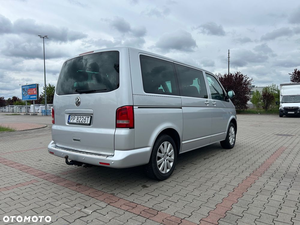 Volkswagen Multivan - 8