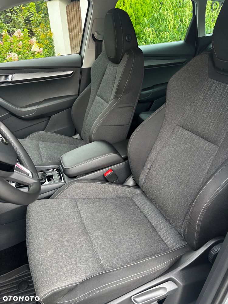 Skoda Karoq 1.5 TSI ACT 4x4 Style DSG - 17
