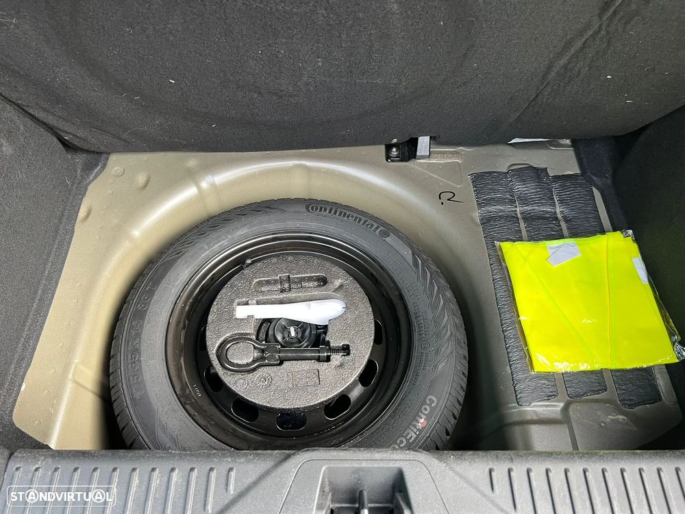 Ford Fiesta 1.0 EcoBoost ST-Line - 30