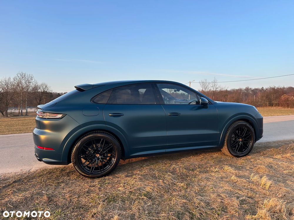 Porsche Cayenne - 2