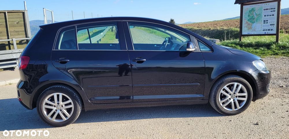 Volkswagen Golf 1.6 TDI BlueMotion Technology Comfortline - 11