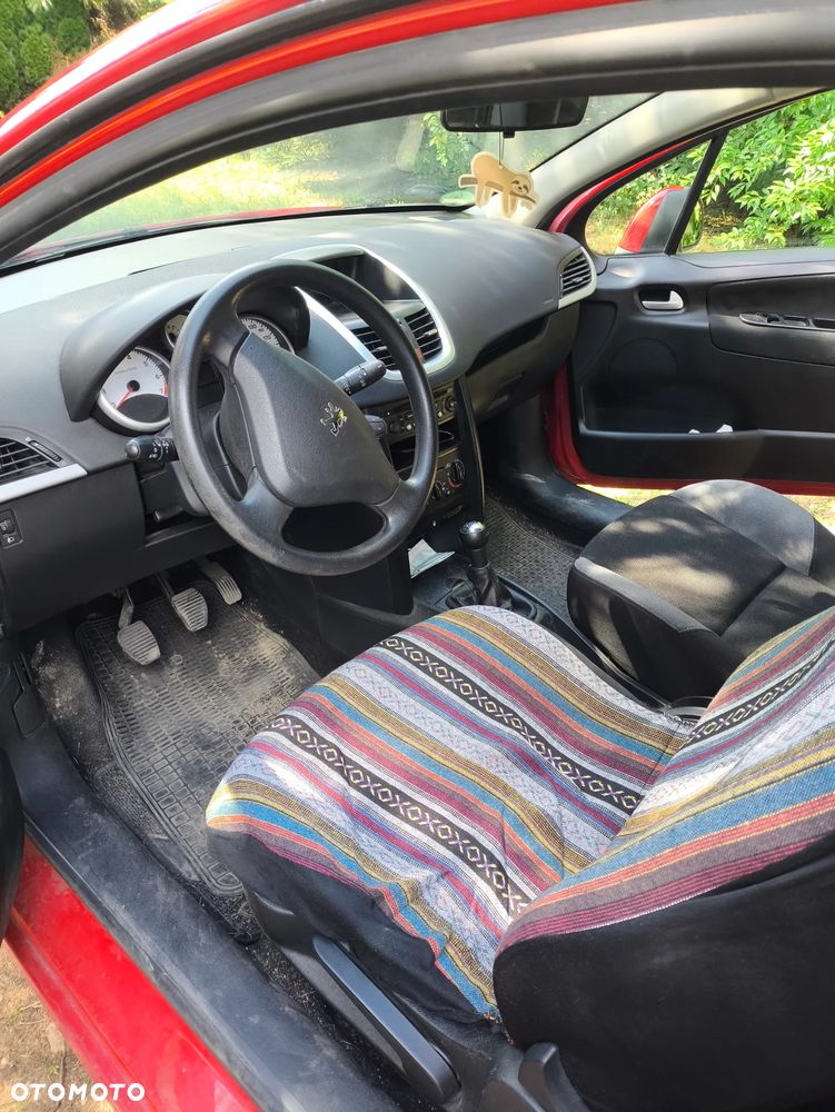 Peugeot 207 1.4 Presence - 8