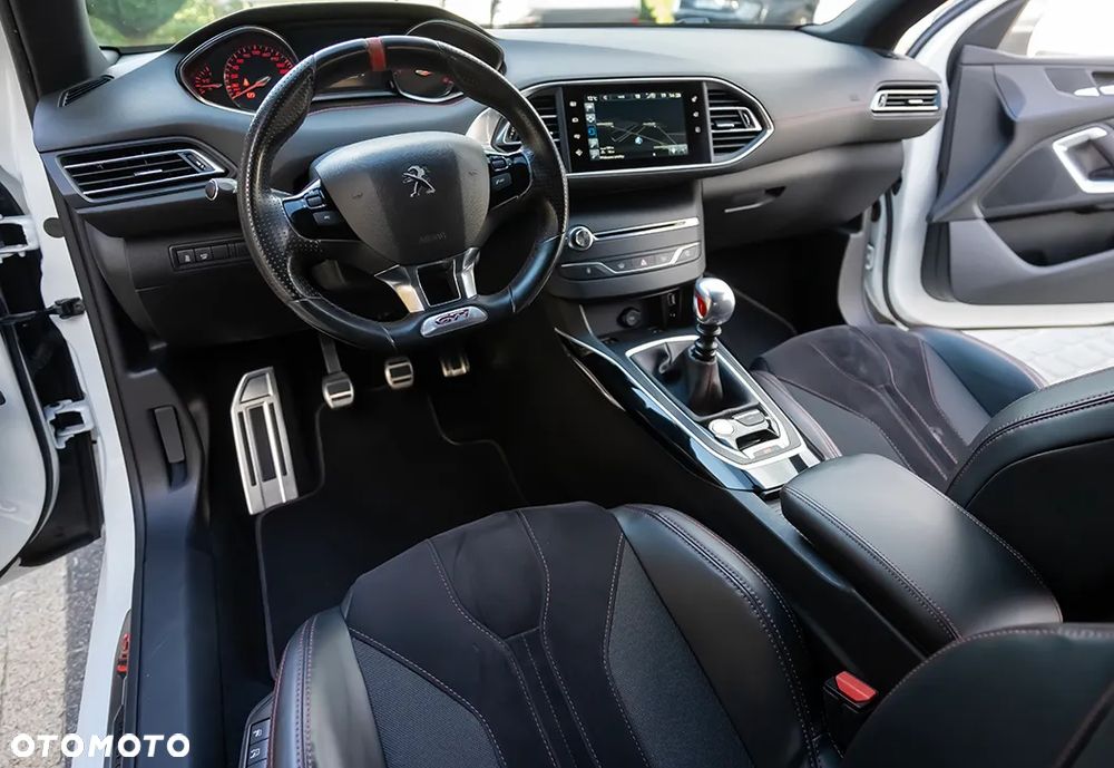 Peugeot 308 GTi by Sport - 19