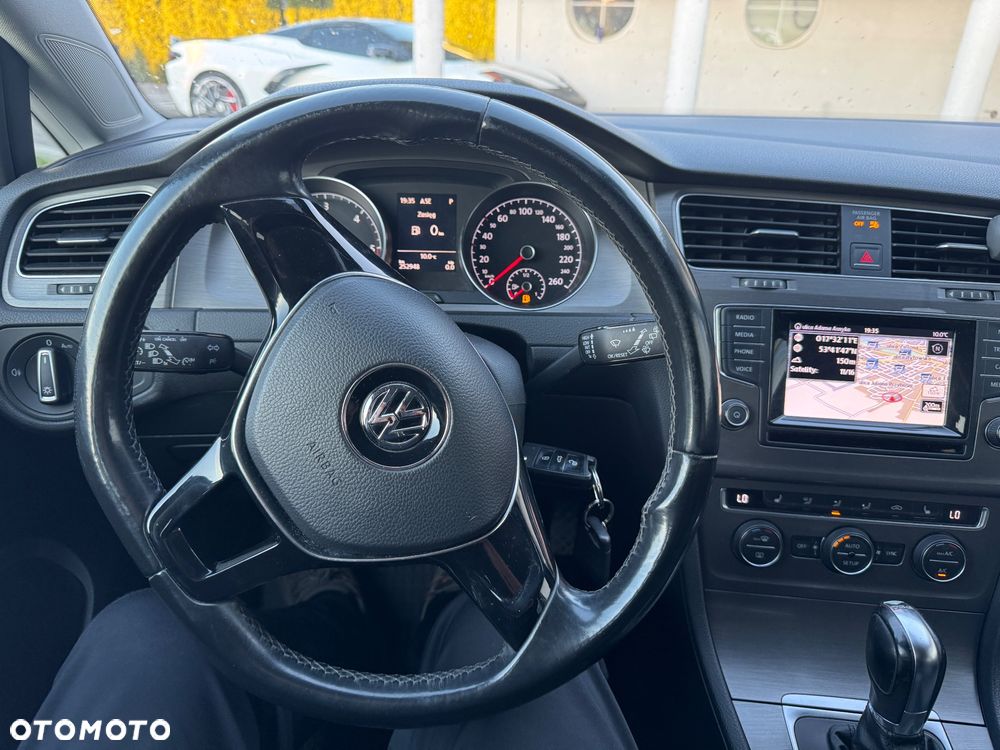 Volkswagen Golf 2.0 TDI BlueMotion Technology DSG Lounge - 7