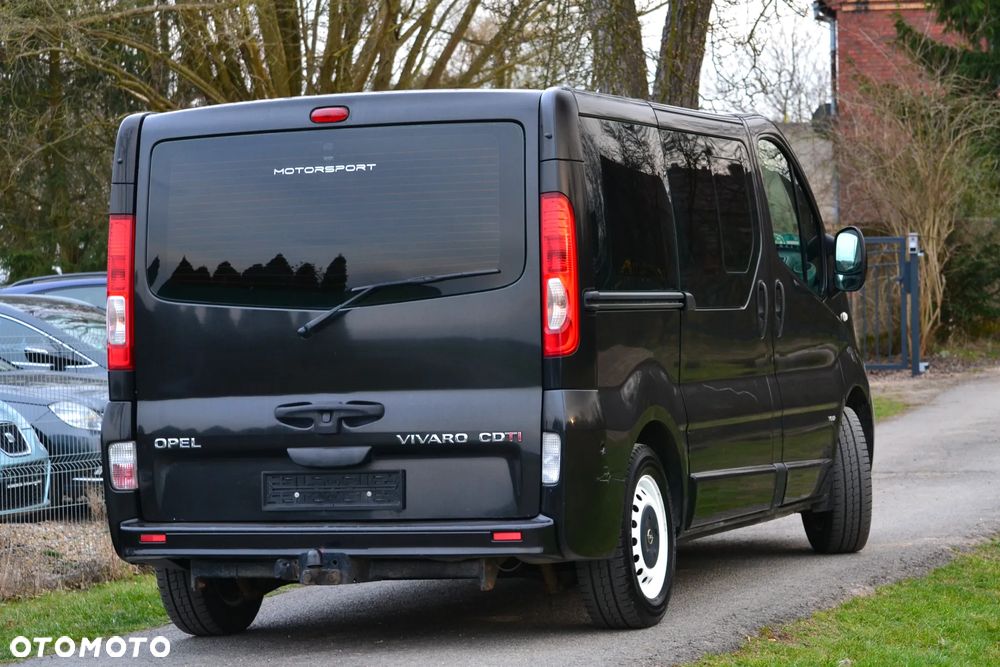 Opel Vivaro - 8