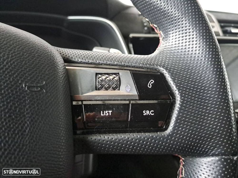 DS DS7 E-Tense Performance Line+ EAT8 - 17