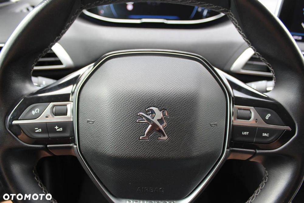 Peugeot 3008 1.2 PureTech Allure S&S - 15