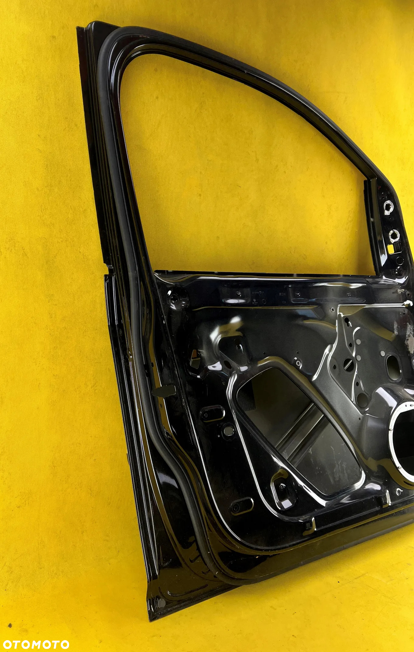 DRZWI LEWY PRZÓD VW CADDY III LIFT 2015 - 2020 2K5831311 - 5