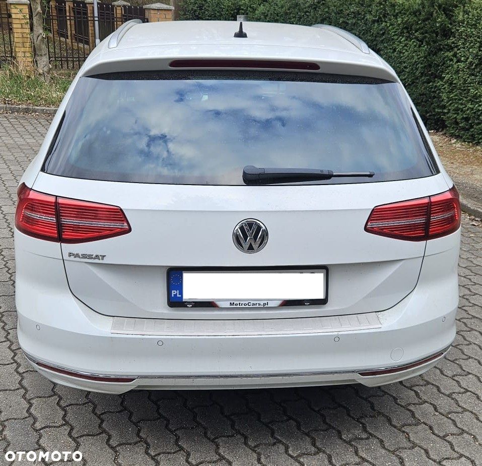 Volkswagen Passat - 6