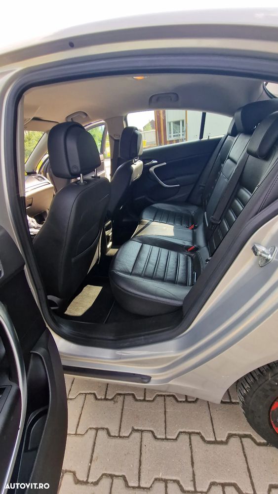 Opel Insignia 2.0 Turbo 4x4 Cosmo Aut. - 8