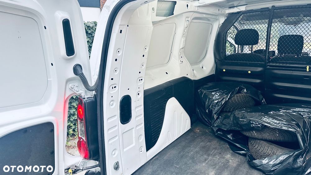 Peugeot Partner - 12