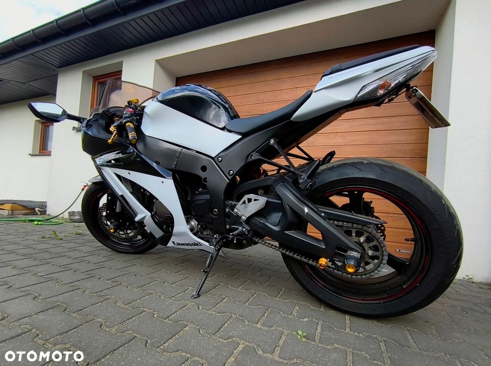 Kawasaki ZXR - 3