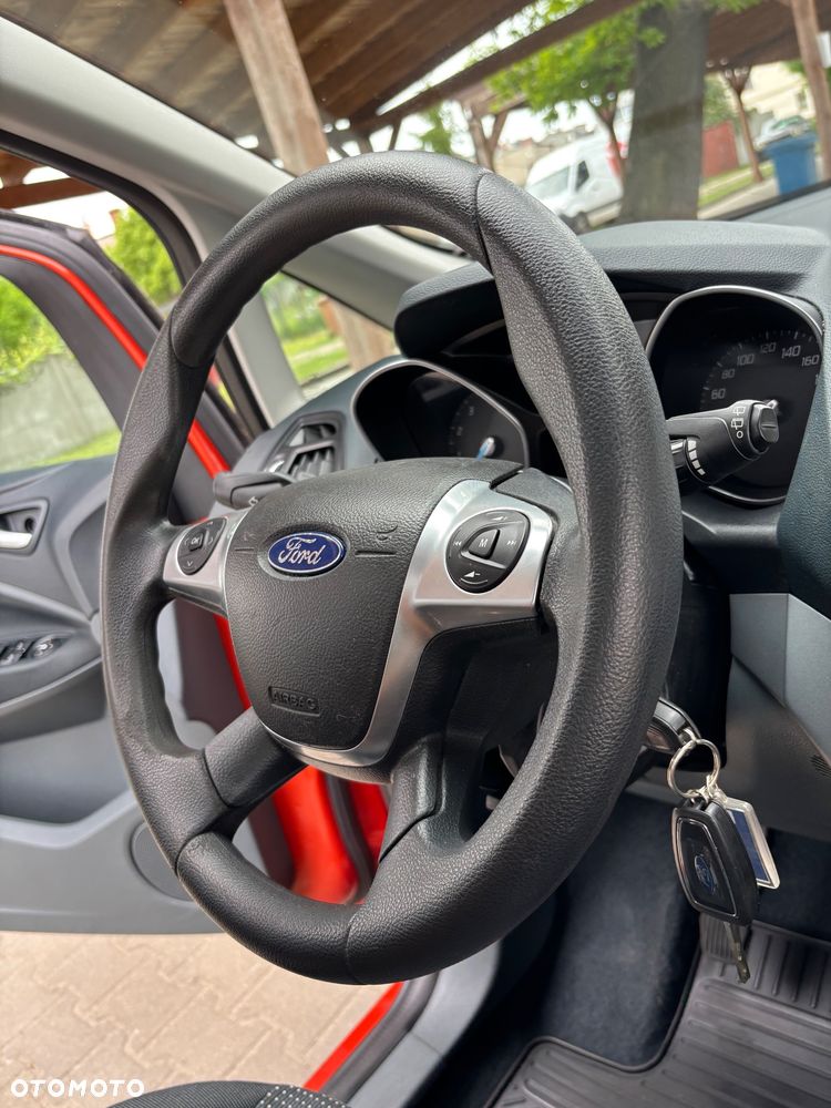 Ford C-MAX 1.6 Ti-VCT Champions Edition - 23