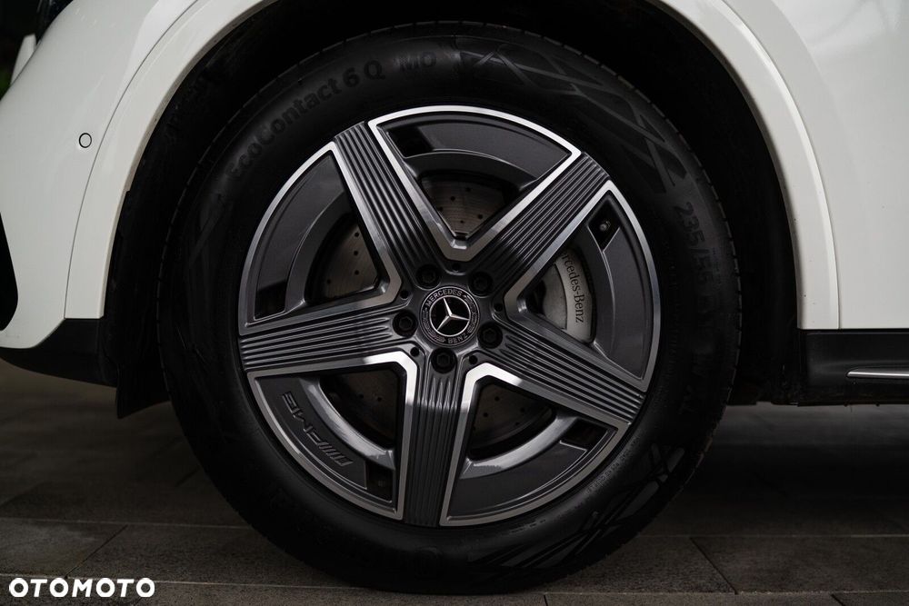 Mercedes-Benz GLC - 7