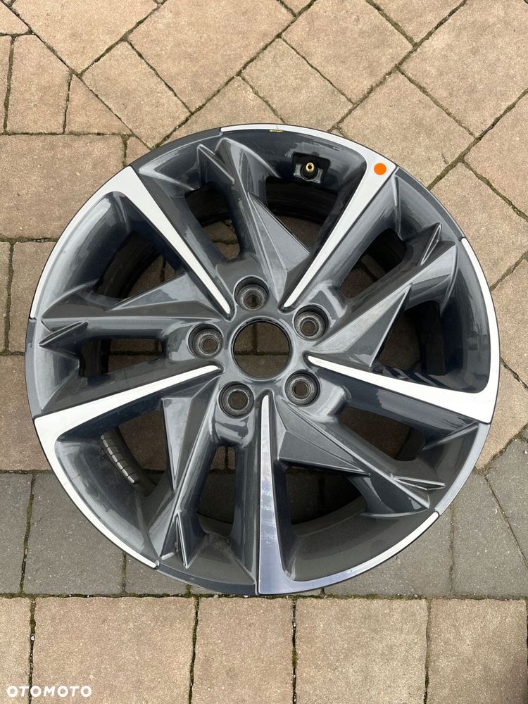 Felga aluminiowa Hyundai OE i30 7.0" x 17" 5x114.3 ET 53 - 1