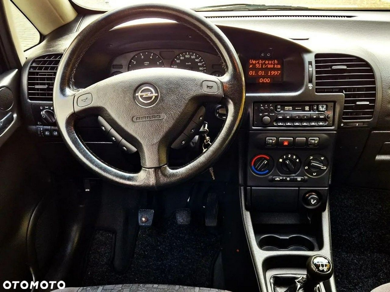 Opel Zafira 1.6 16V Elegance - 12