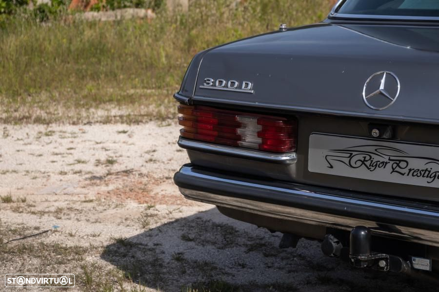 Mercedes-Benz 300 - 17