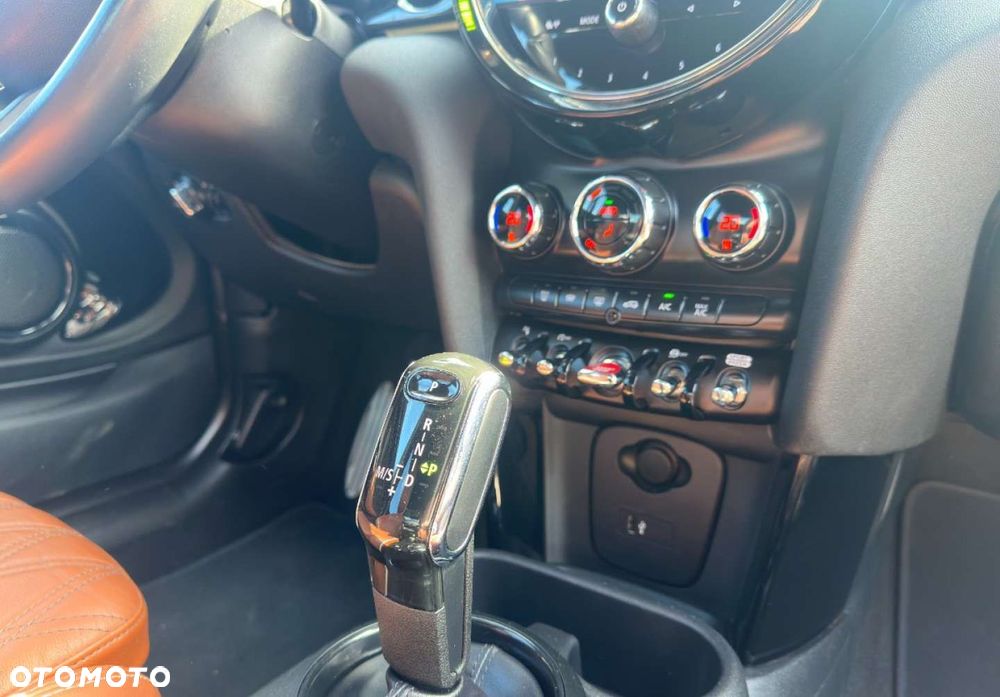 MINI John Cooper Works - 16