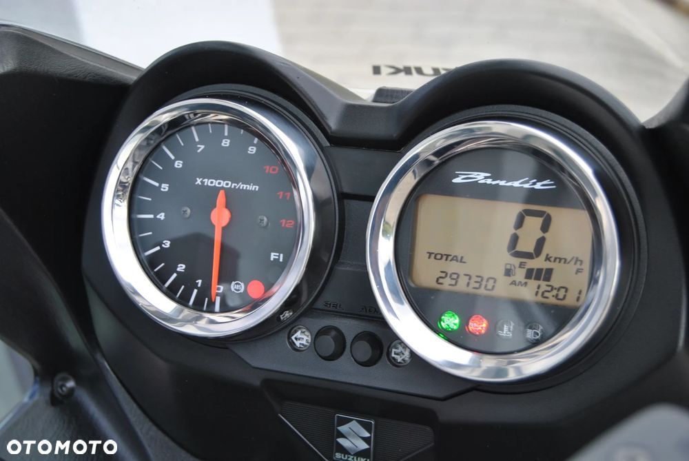 Suzuki Bandit - 5