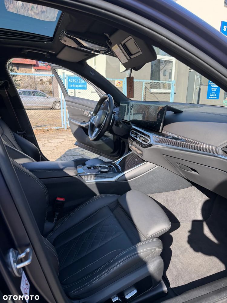 BMW Seria 3 330e xDrive M Sport - 35