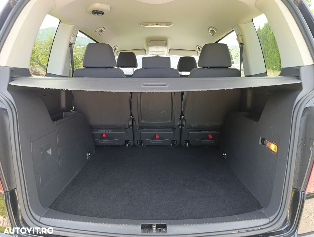 Volkswagen Touran 1.4 TSI Highline - 8