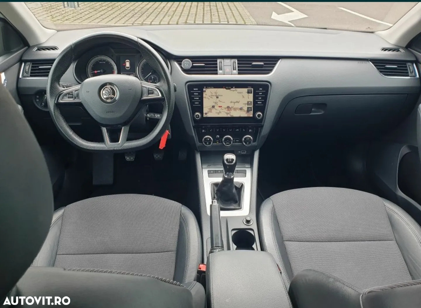 Skoda Octavia Combi Diesel 1.6 TDI Active - 6