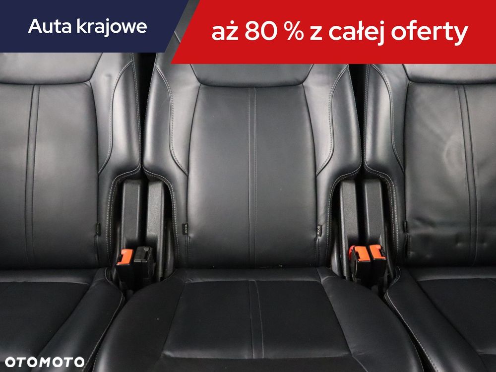 Ford S-Max - 12