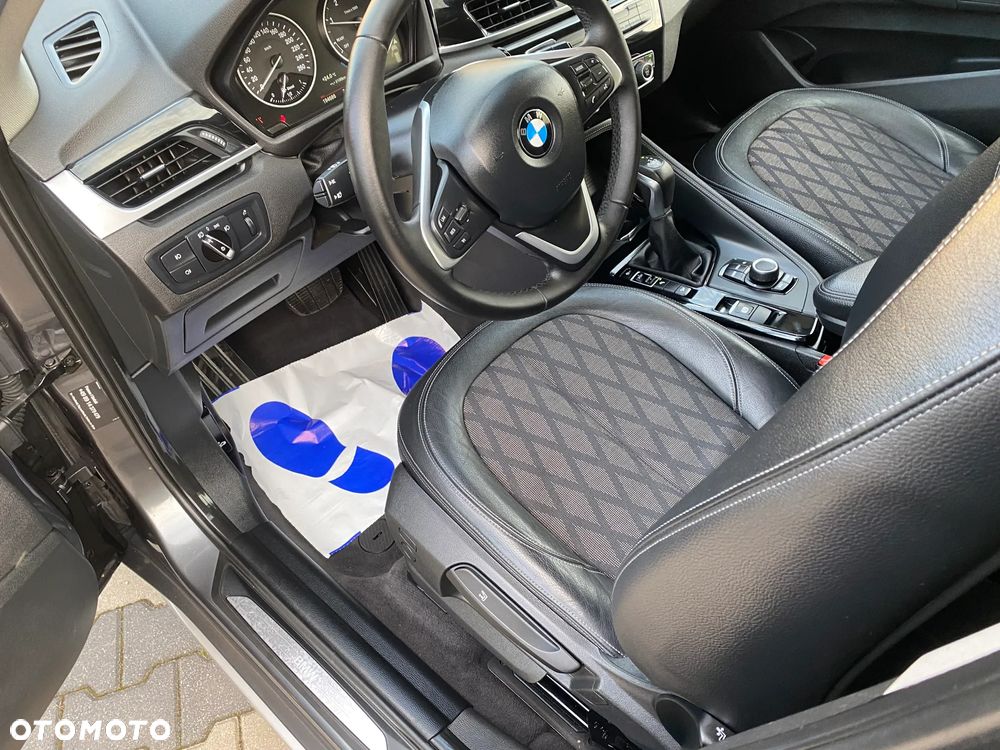 BMW X1 xDrive25d Sport Line sport - 19