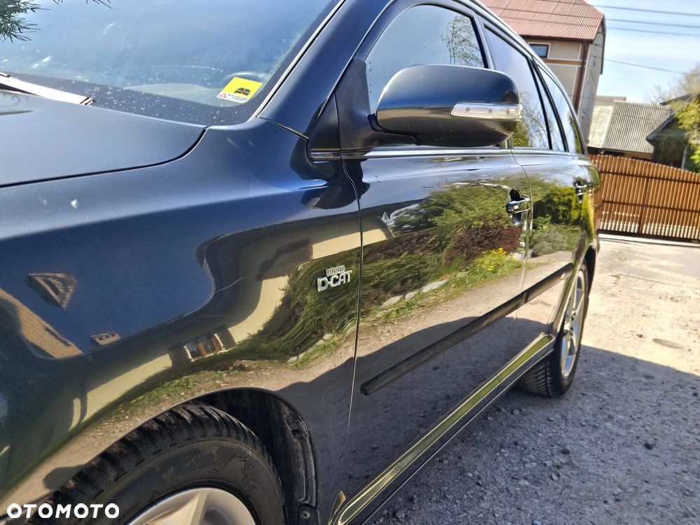 Toyota Avensis 2.2 D-4D Sol Plus 180 Premium - 3