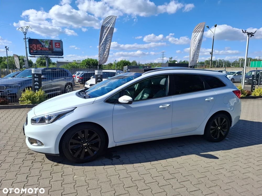 Kia Ceed - 7