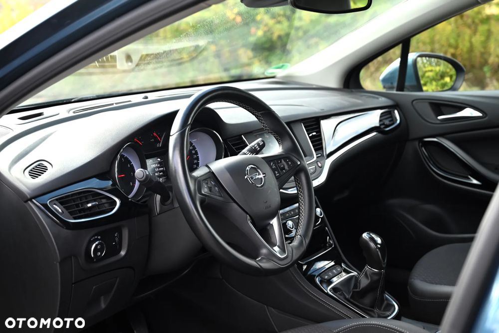 Opel Astra - 25