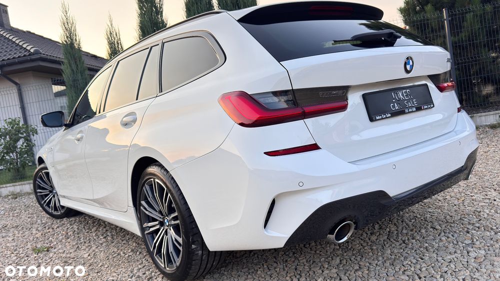 BMW Seria 3 330e M Sport - 5