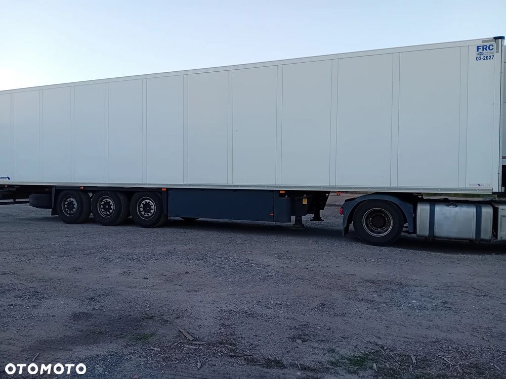 Schmitz Cargobull Schmitz SKO/ thermo king - 1