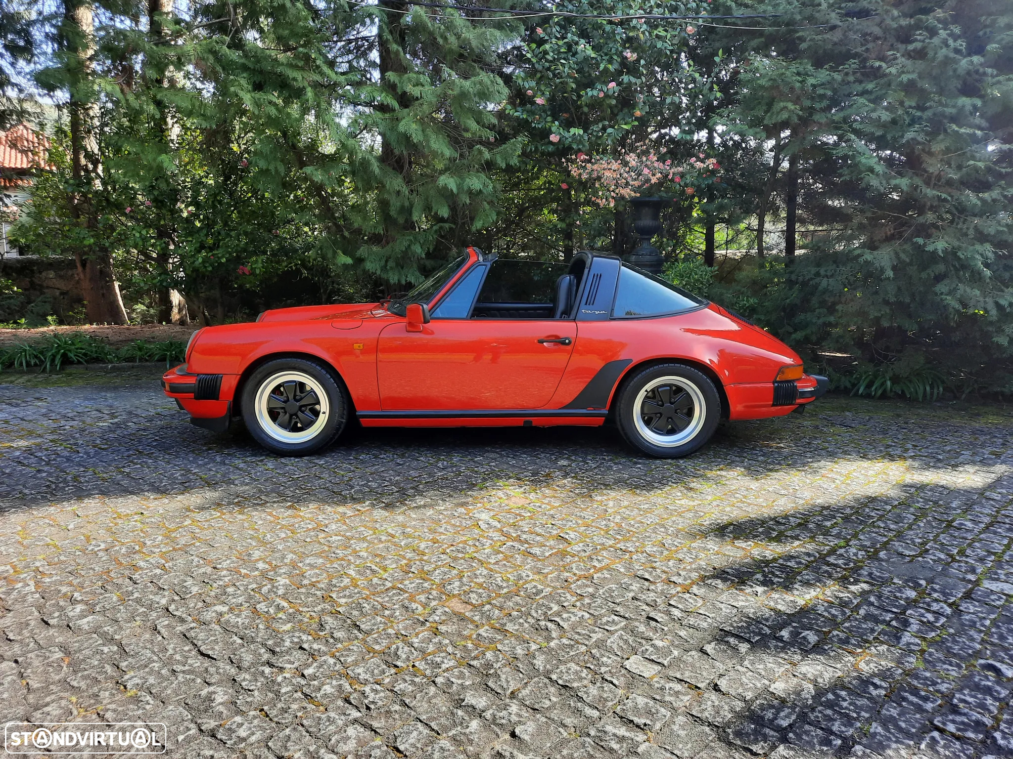 Porsche 911 Série G Carrera Targa 3.2 - 14