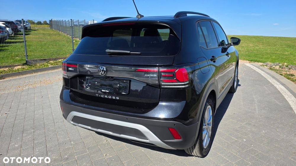 Volkswagen T-Cross - 4
