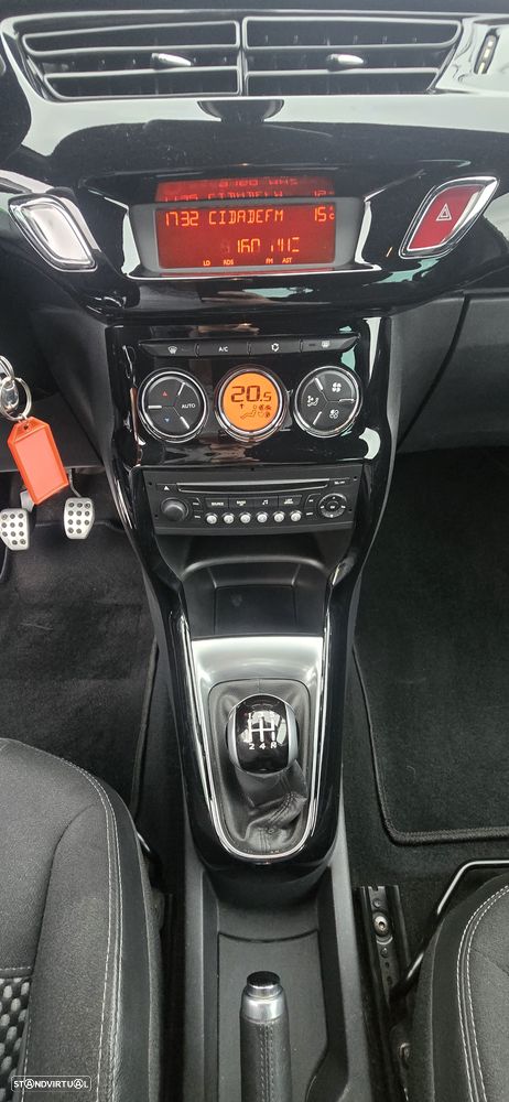 Citroën DS3 1.6 HDi Airdream So Chic - 18