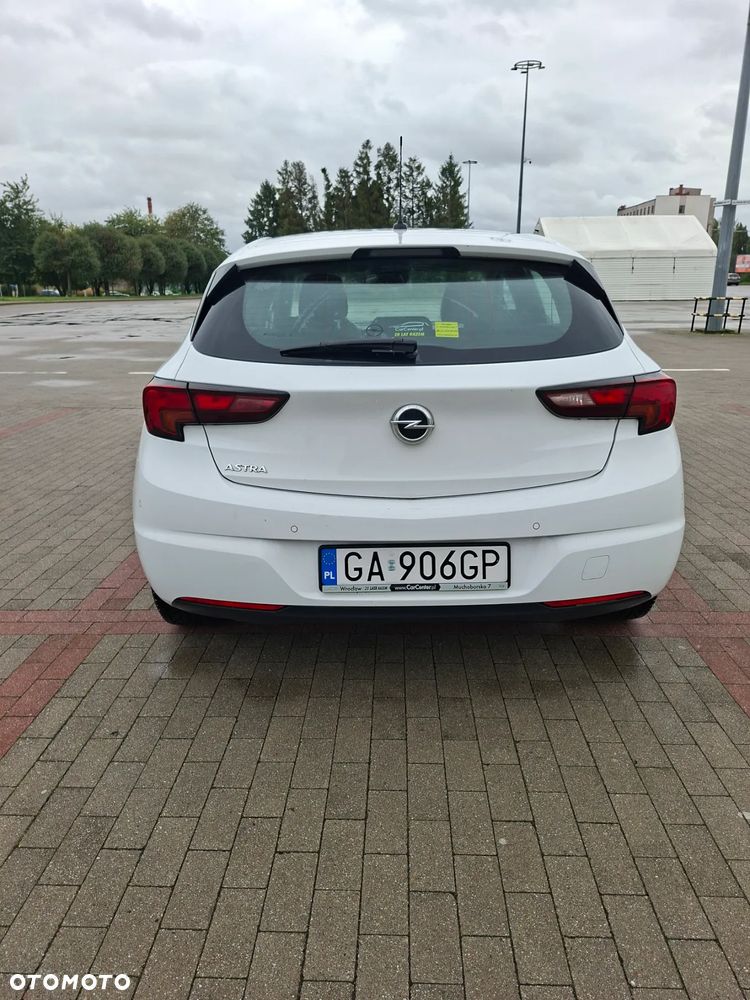Opel Astra V 1.2 T Edition S&S - 4