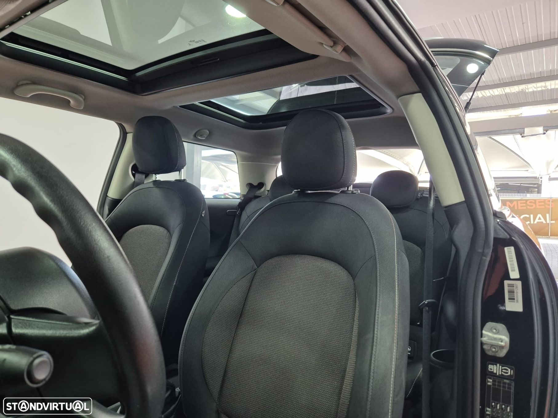 MINI 3 Portas Cooper D - 13
