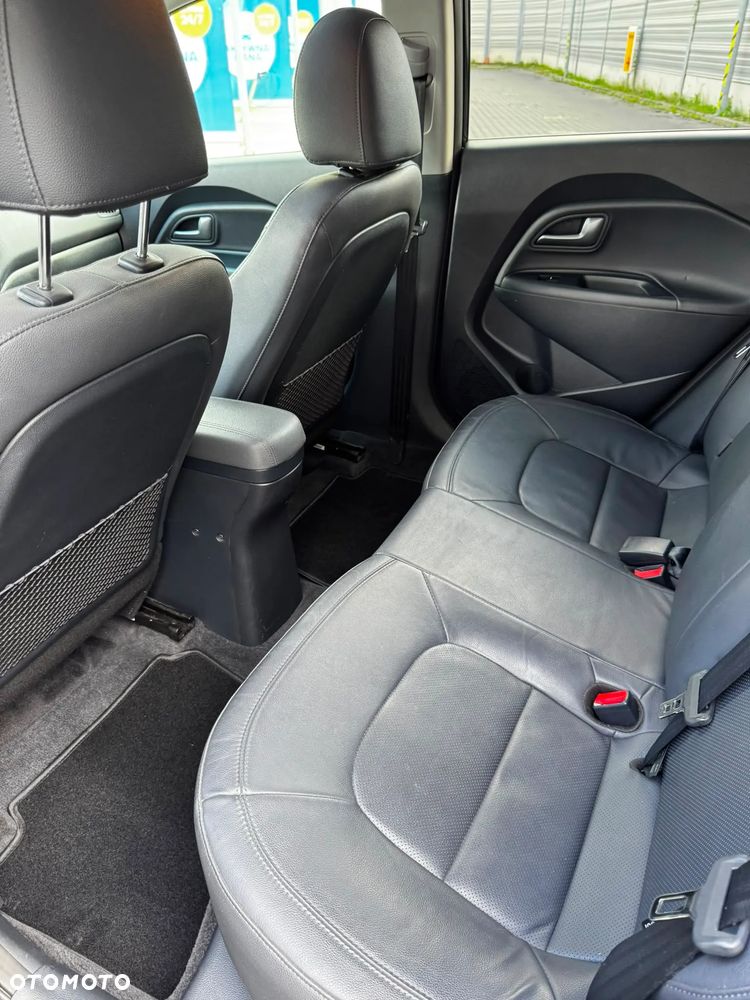 Kia Rio 1.4 Platinum Edition - 6