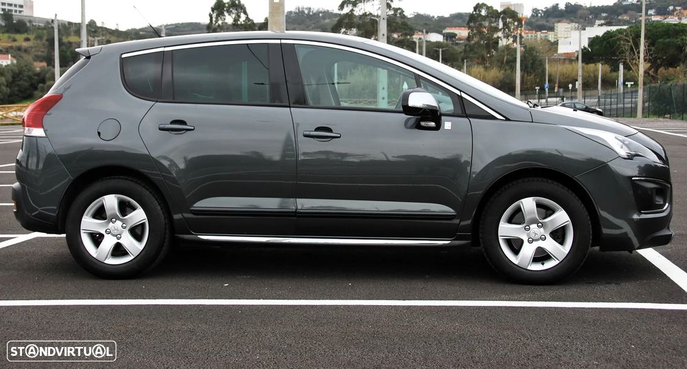 Peugeot 3008 2.0 HDi Hybrid4 - 6