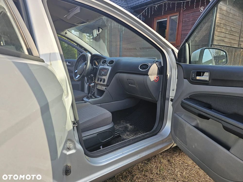 Ford Focus 1.6 TDCi Amber X - 10