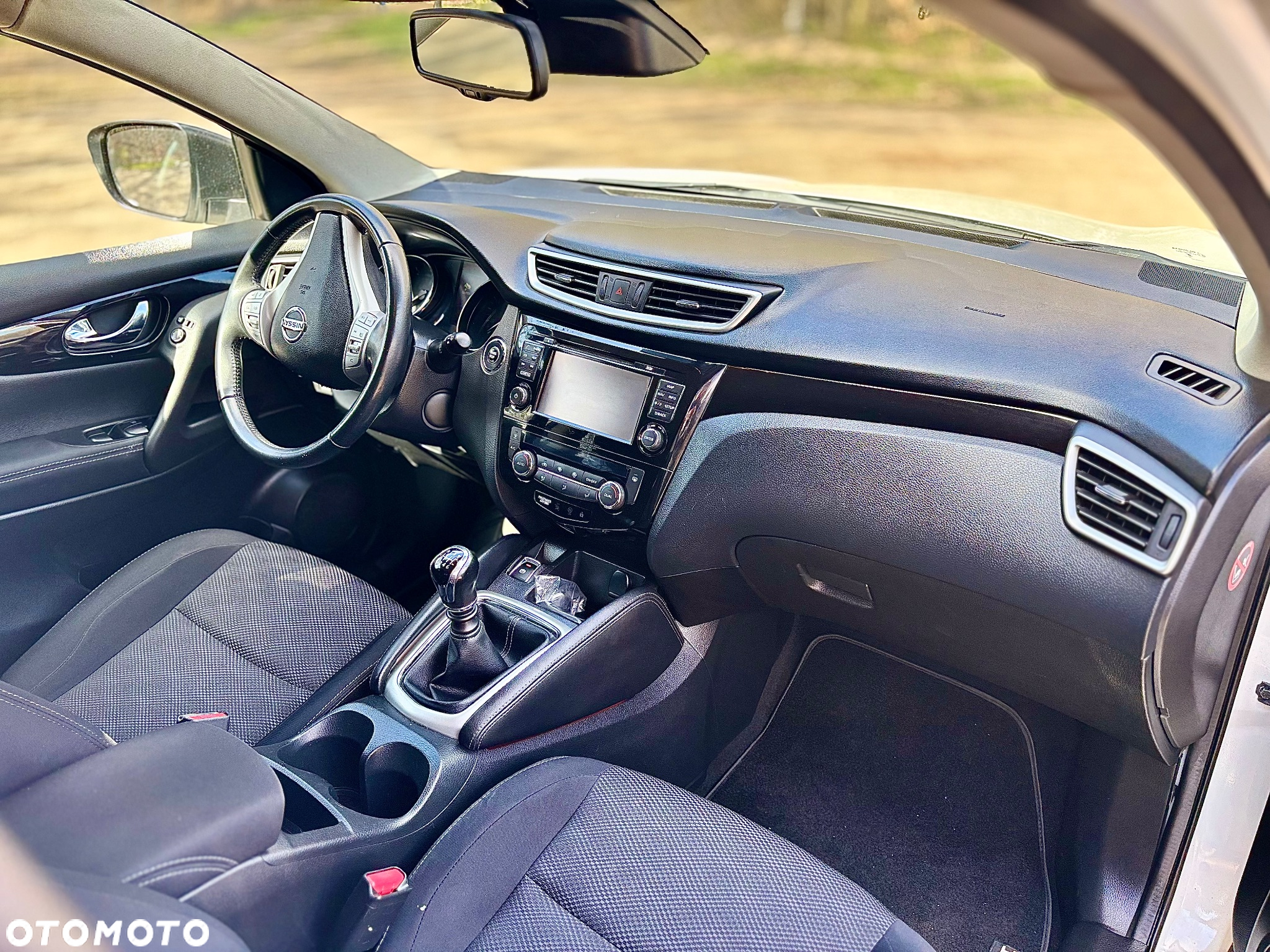 Nissan Qashqai 1.5 dCi Tekna - 9