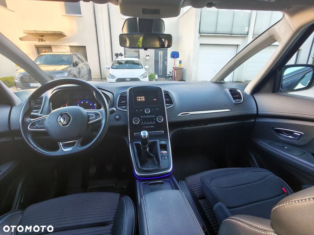Renault Grand Scenic Gr 1.3 TCe FAP Intens - 20