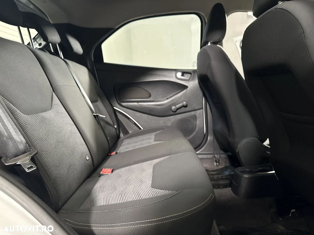 Ford Ka+ 1.2 TI-VCT ESSENTIAL - 13